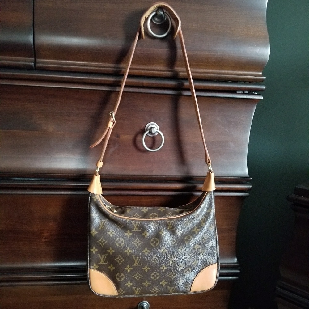 AUTHENTIC Monogram Boulogne 30 Louis Vuitton